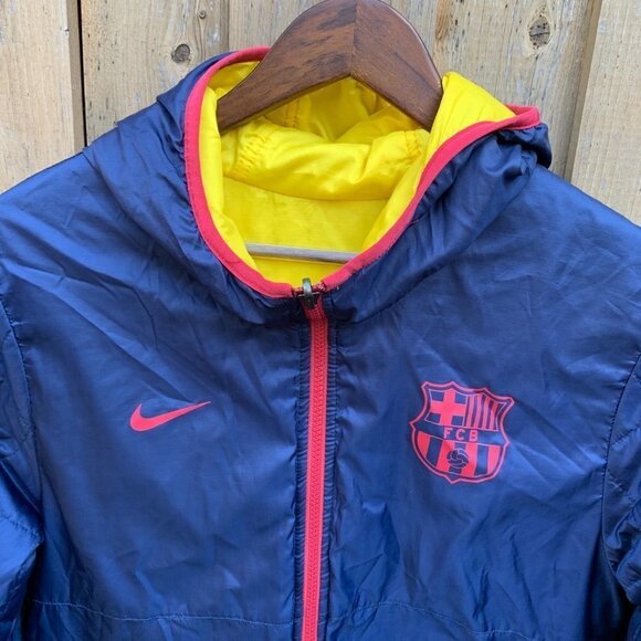 FC Barcelona Nike Reversible Jacket - Picture 4 of 9